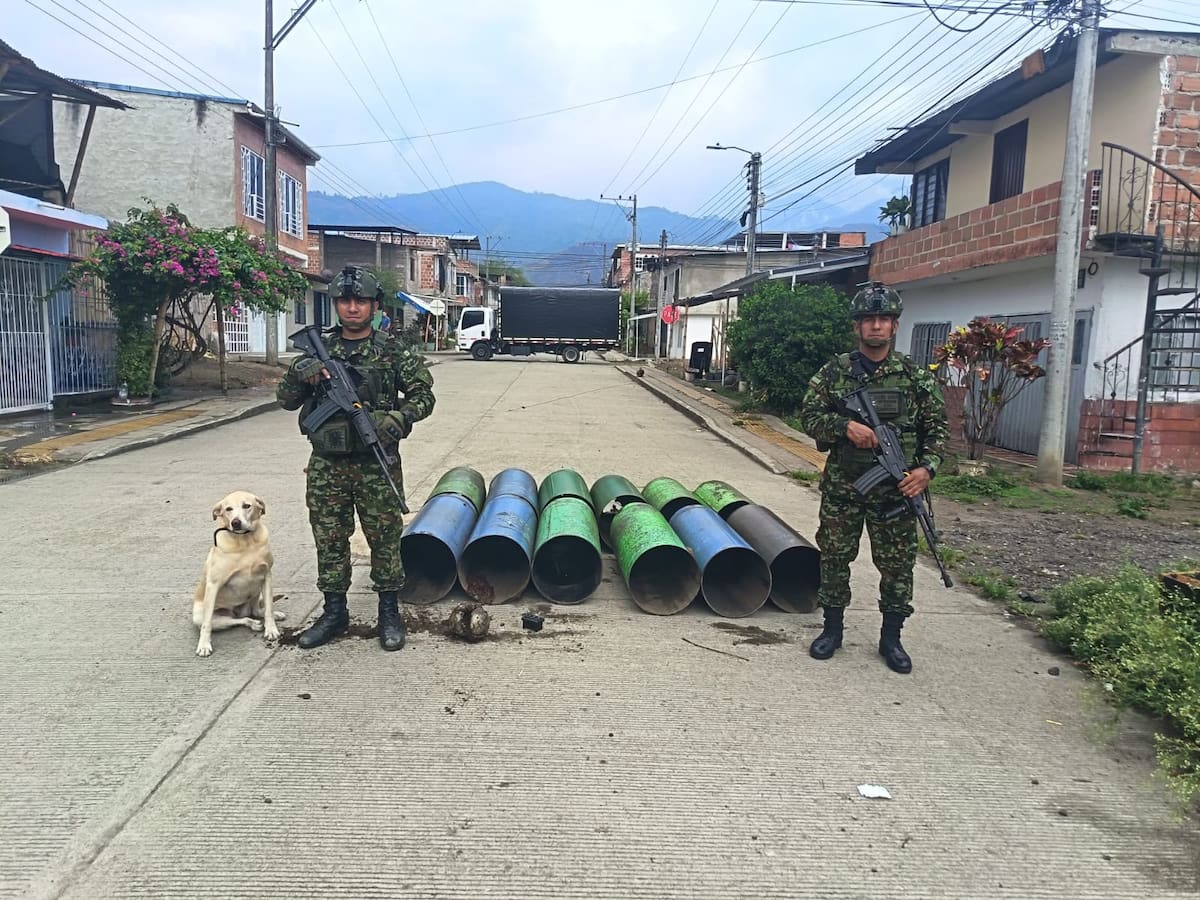 El Ejército destruyó más de 250 kilos de explosivos que amenazaban a 300 personas en Miranda, Cauca
