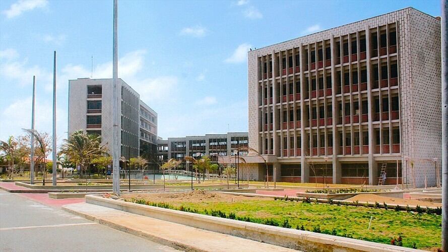 Se decidió la realización de una consulta abierta a los estudiantes sobre si continuar o no con el cese académico en la Universidad del Atlántico. Foto: Colprensa
