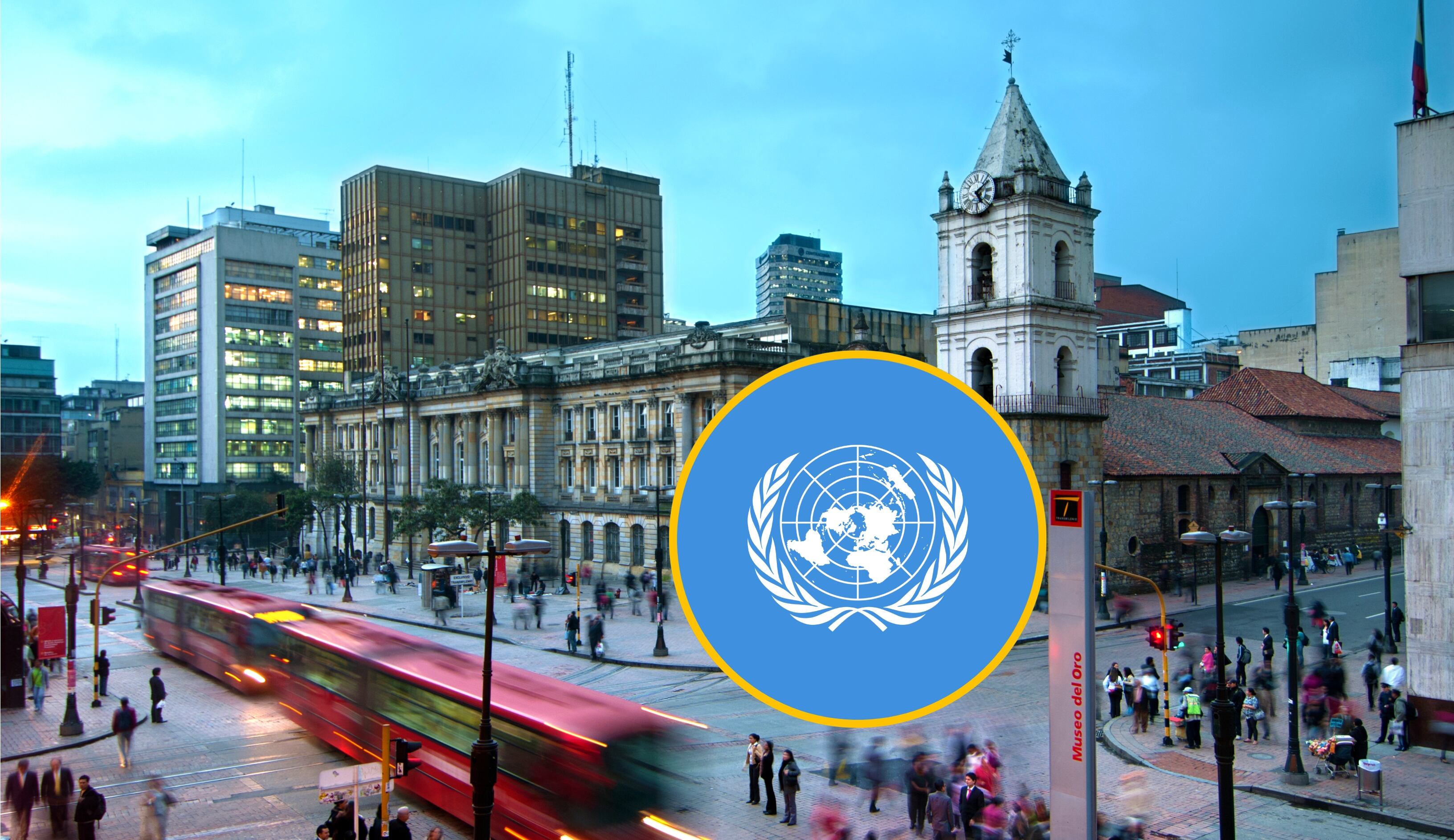 Bogotá y logo de la ONU. Foto: Getty Images y página de la ONU. 