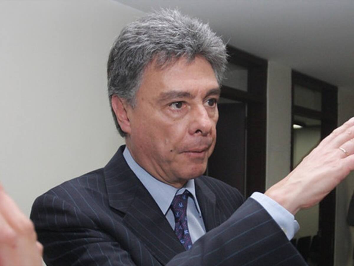 Tribunal confirmó absolución a favor de Carlos Albornoz, exdirector del DNE