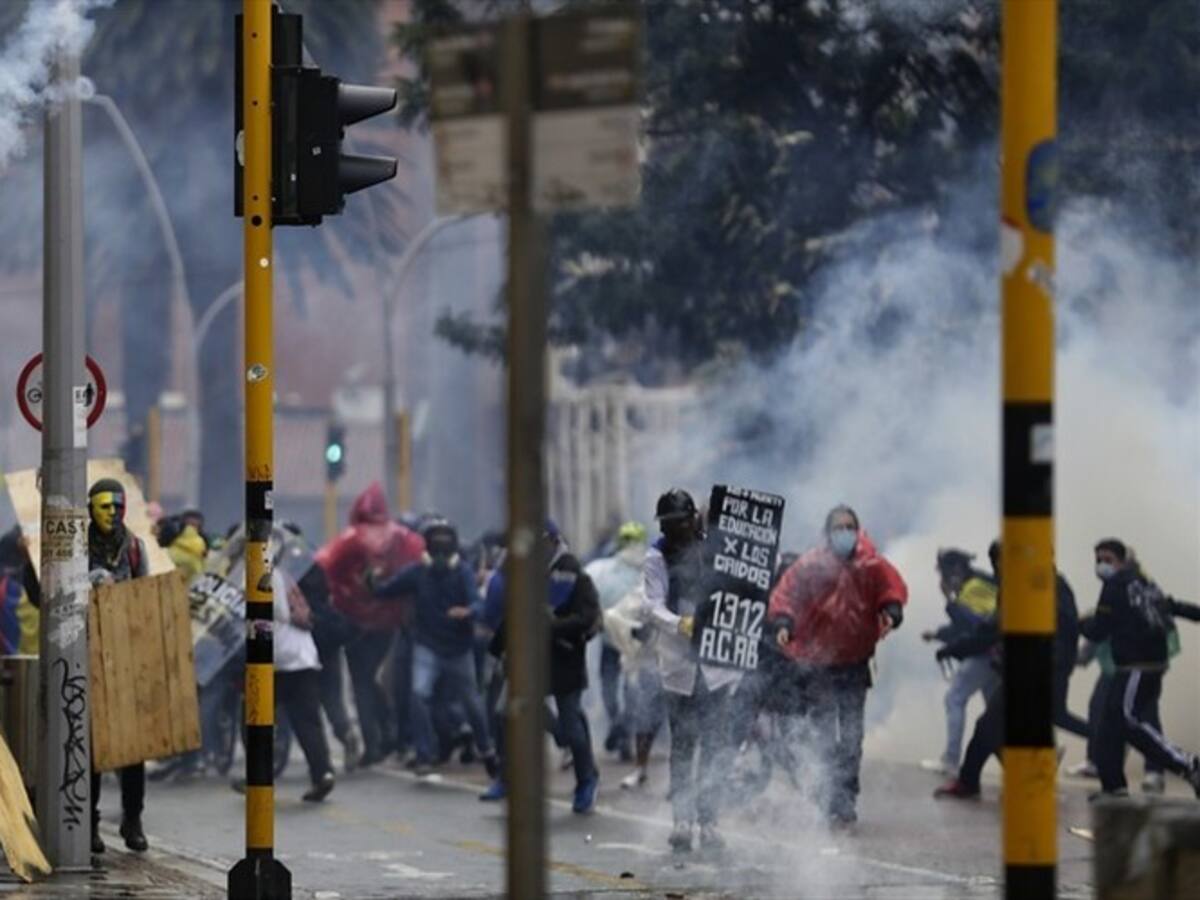 Durante el paro nacional la prensa fue víctima de robos y ataques