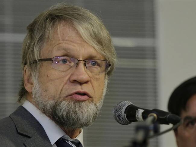 Demanda contra Mockus buscaría curules para Opción Ciudadana y Centro Democrático