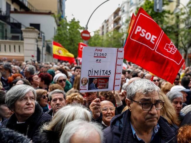 Secretario general del PSOE defiende diálogo con el PP tras decisión de Pedro Sánchez
