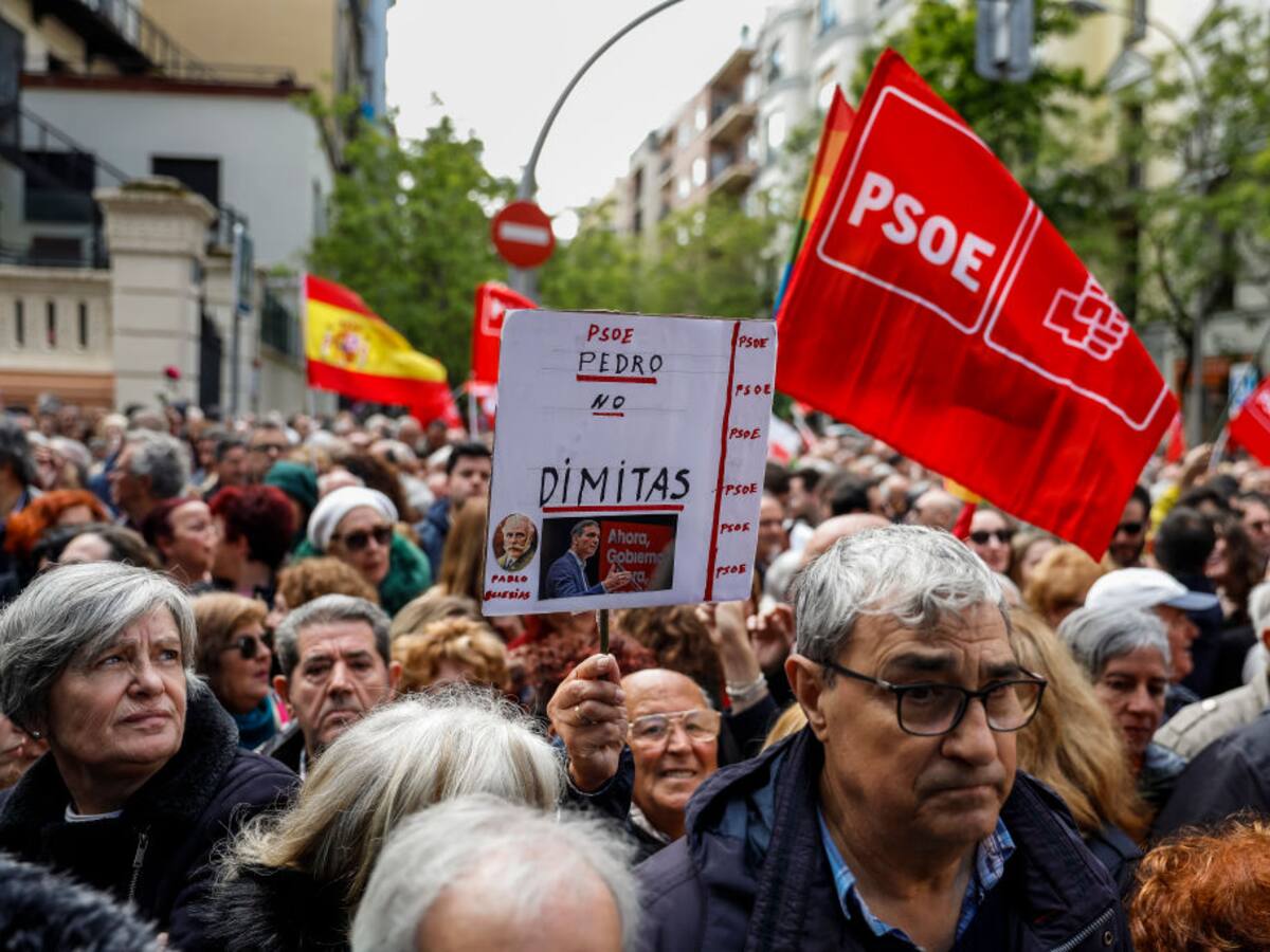 Secretario general del PSOE defiende diálogo con el PP tras decisión de Pedro Sánchez