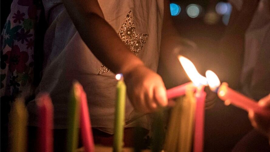 Precauciones para el Día de Velitas. Foto: JOAQUIN SARMIENTO/AFP via Getty Images