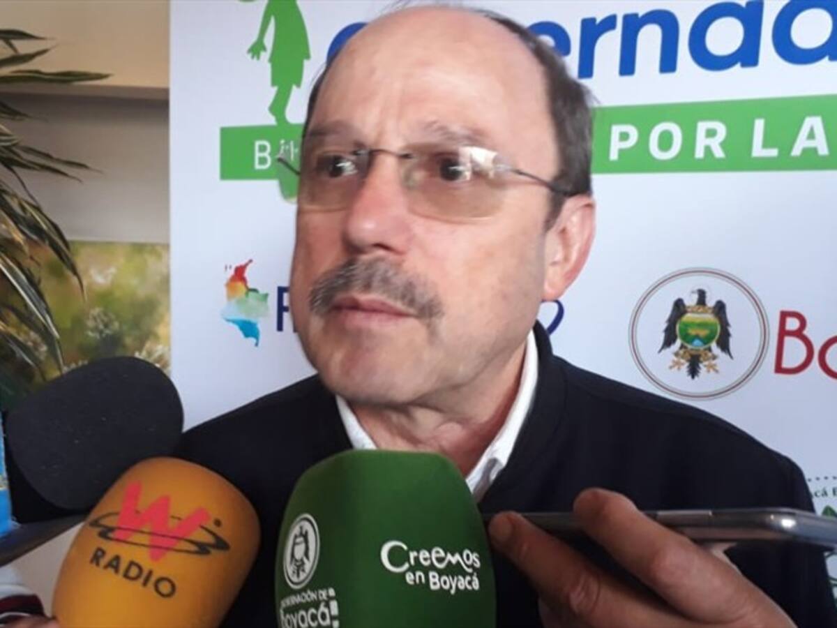 Grave denuncia del gobernador de Arauca sobre niños migrantes venezolanos