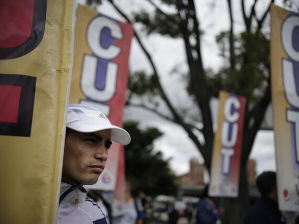 La tensión política que empieza a generar división entre los líderes de la CUT