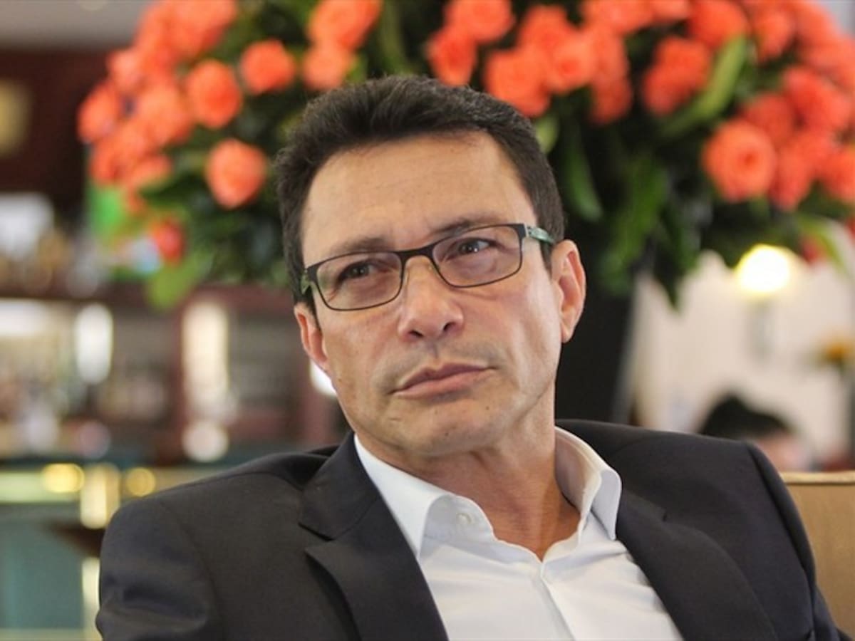 Un ciudadano fue atropellado con carro de esquema de seguridad de Carlos Caicedo