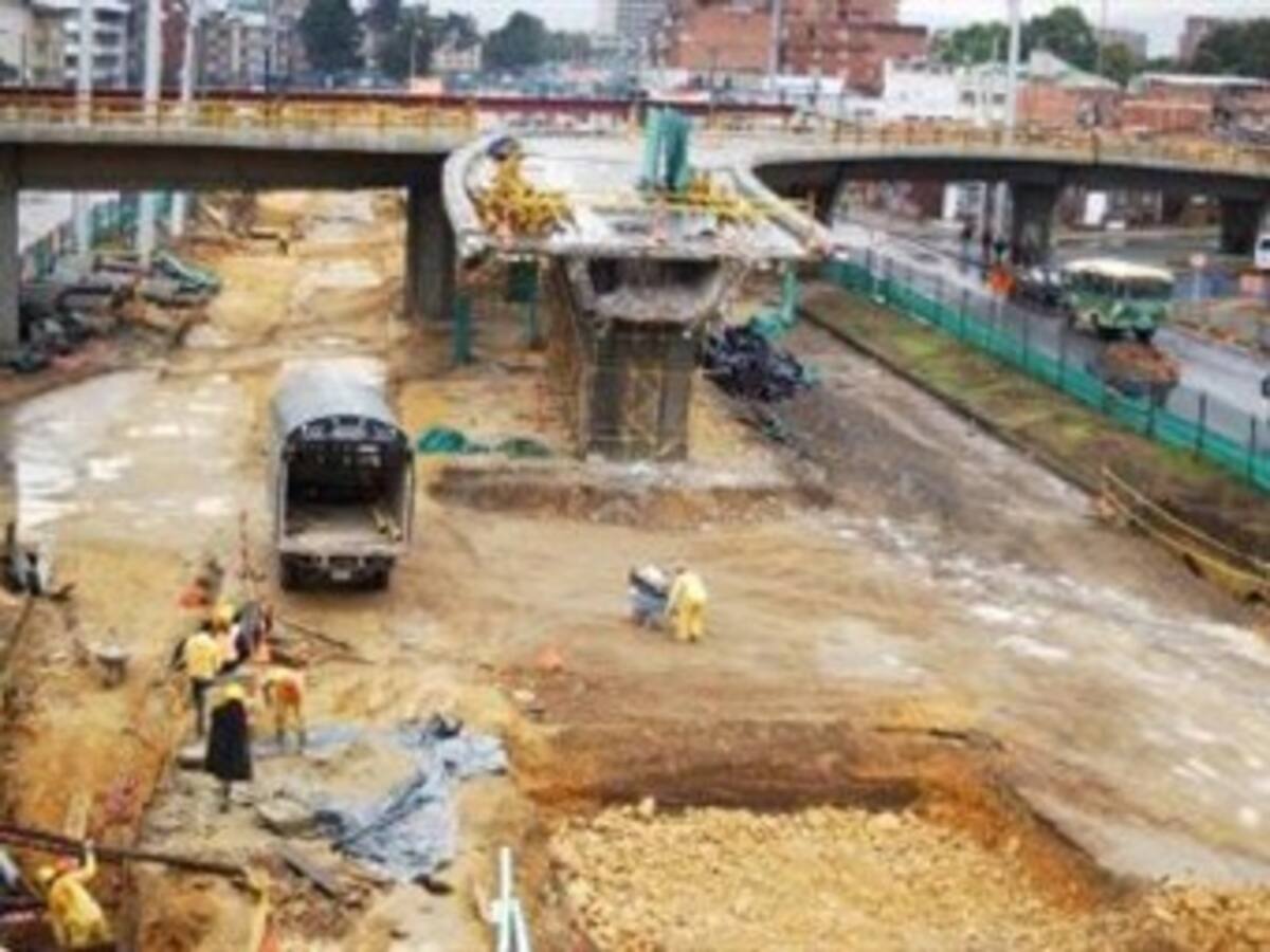 Contraloría adelanta audiencia verbal a implicados por "carrusel de contratación"