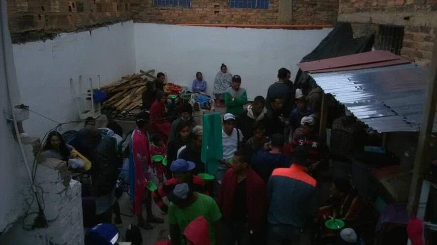 Así mismo, los 17 asentamientos están pidiendo a Usaid y al Gobierno Nacional la ayuda humanitaria que quedó represada en Tienditas. Foto: La W