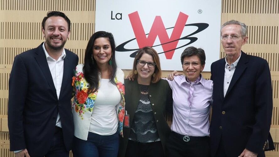 Jorge Torres, Catalina Ortíz, Juanita Goebertus, Claudia López y Antonio Navarro explicaron qué significa para ellos la decisión de anular elección de Antanas Mockus en el Senado.. Foto: W Radio
