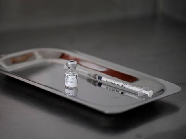 Denuncian que inyectan vitamina C en festivales para evitar una “mala traba”