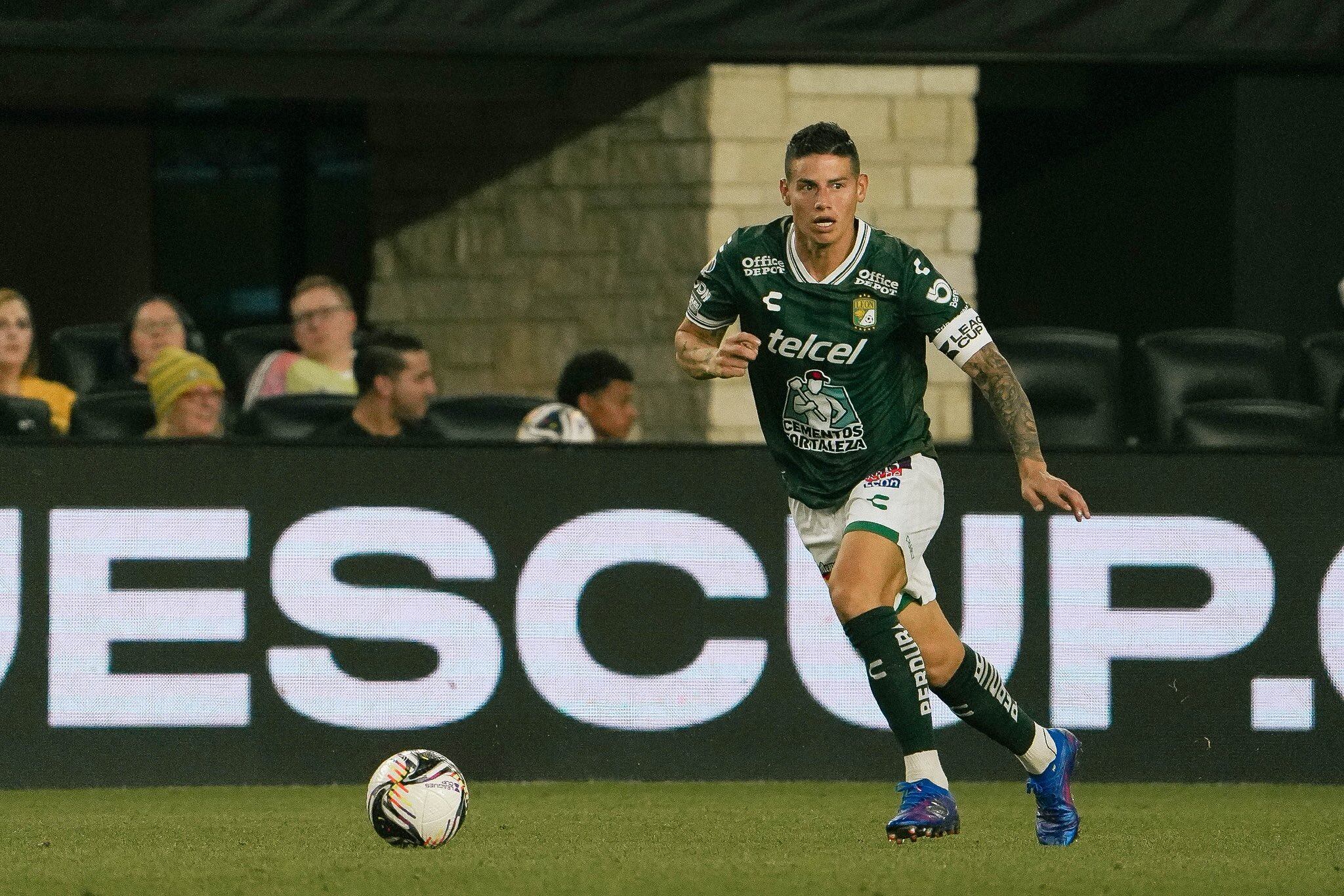 James Rodríguez con Club León ante Columbus Crew por Leagues Cup. Foto: @clubleonfc