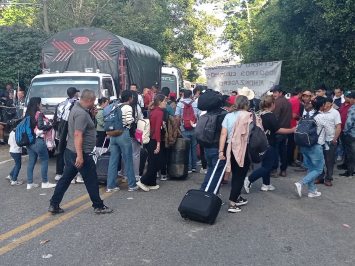 Cerrada la vía a Cúcuta y Bogotá desde Bucaramanga por protesta de parameros