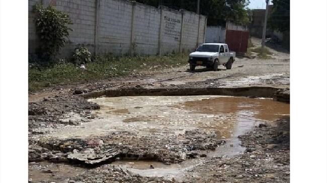 El daño se registró en el barrio 20 de Julio, sur de Cartagena. Foto: Cortesía Aguas de Cartagena.