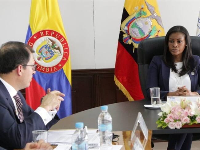 Reunión entre los fiscales de Colombia y Ecuador . Foto: Fiscalía General de la Nación