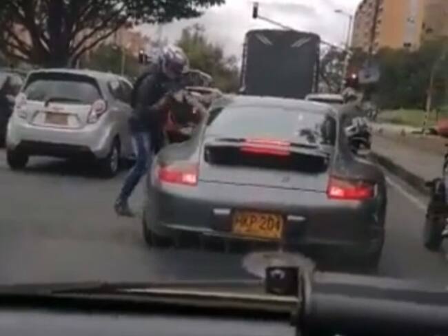 Robo en Niza, al norte de Bogotá. Cortesía: grupo emergencias