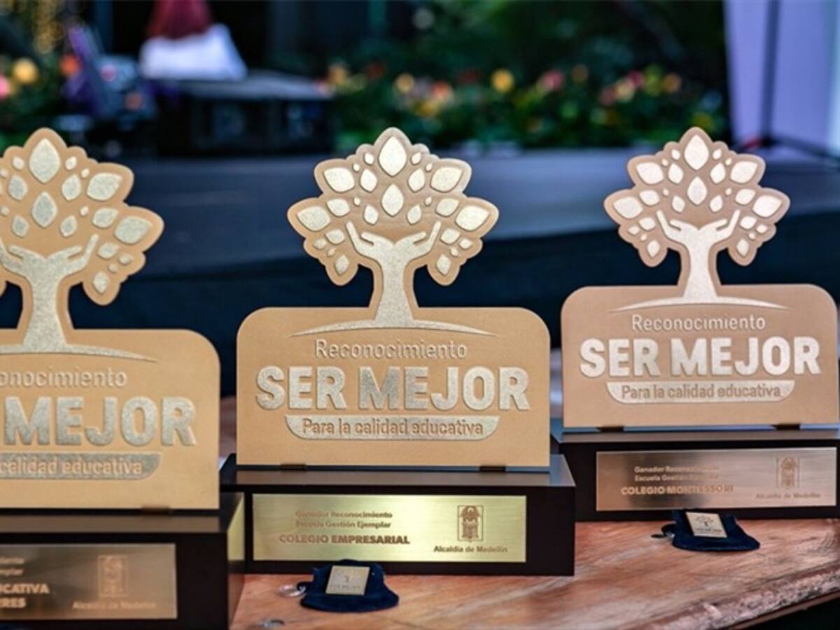Con premios por 2 mil millones de pesos, se busca a los mejores en educación en Medellín