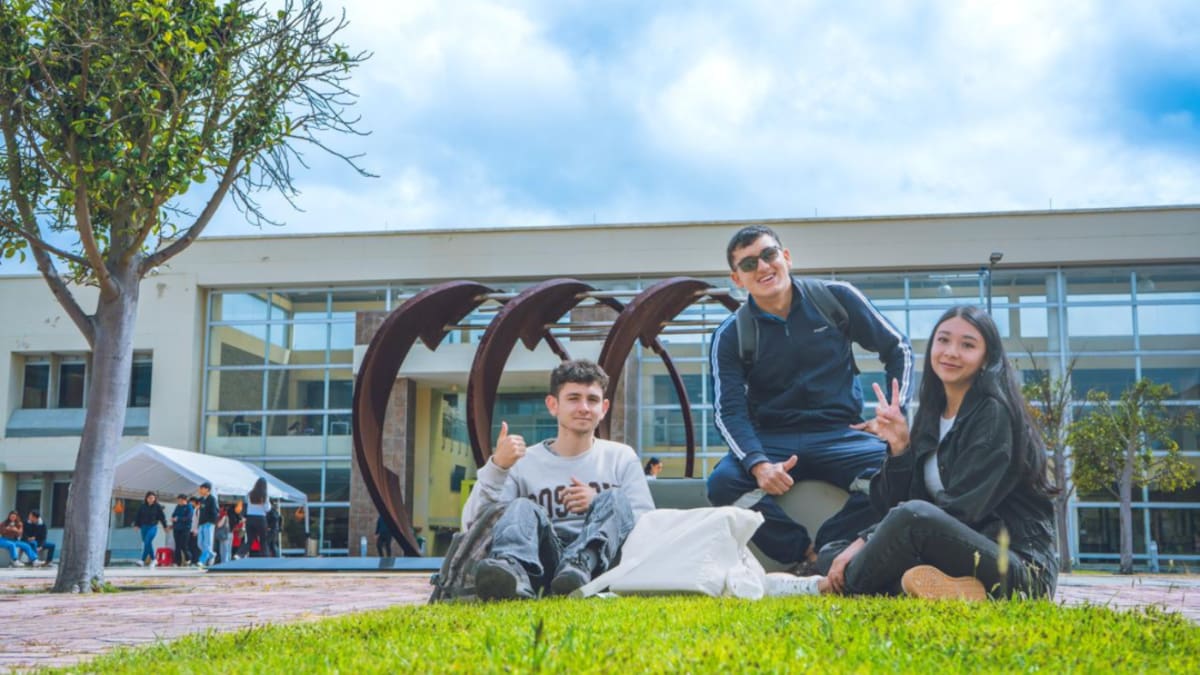 La U. Militar Nueva Granada le apuesta a la educación para la Paz con su licenciatura en Humanidades