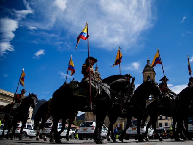 Policía no podrá usar animales en manifestaciones: Juan Carlos Losada y su proyecto de ley