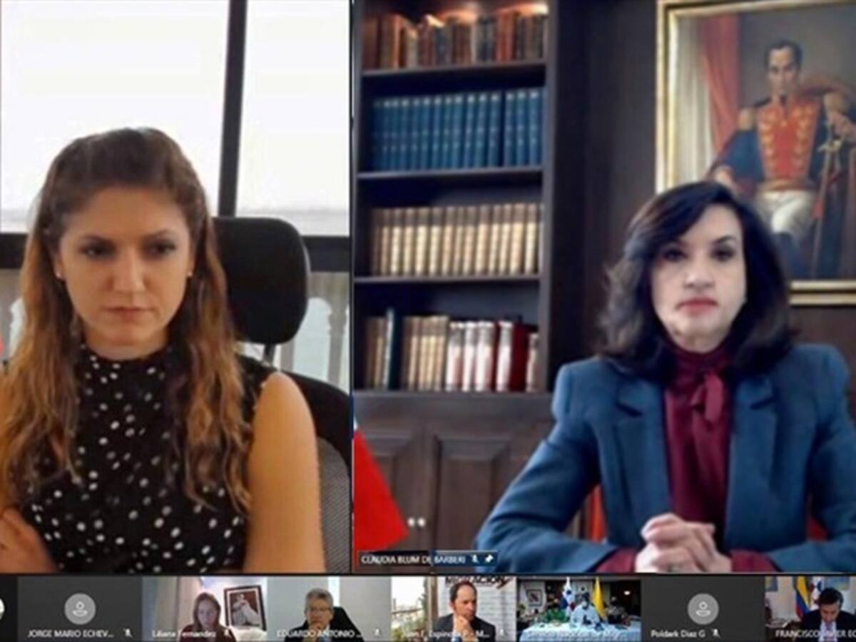 Colombia y Panamá evalúan soluciones al creciente tráfico de migrantes en la frontera