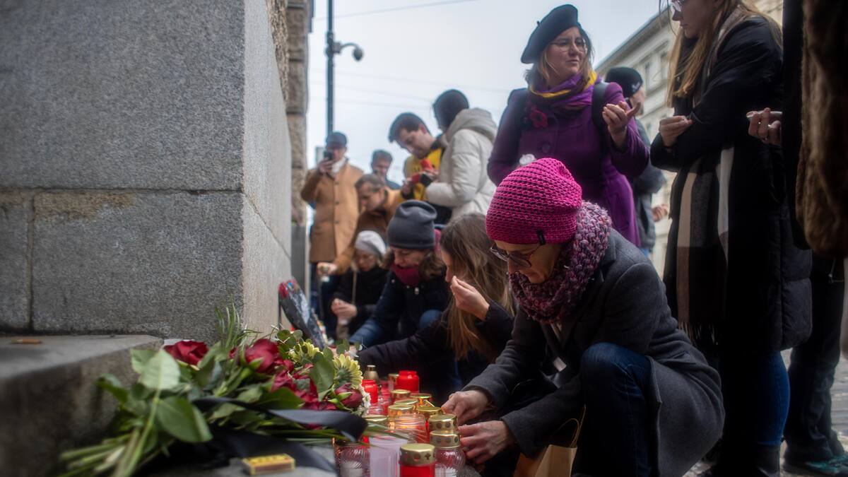 Dramático relato de estudiante que sobrevivió al tiroteo en Praga: “me alegra estar vivo”