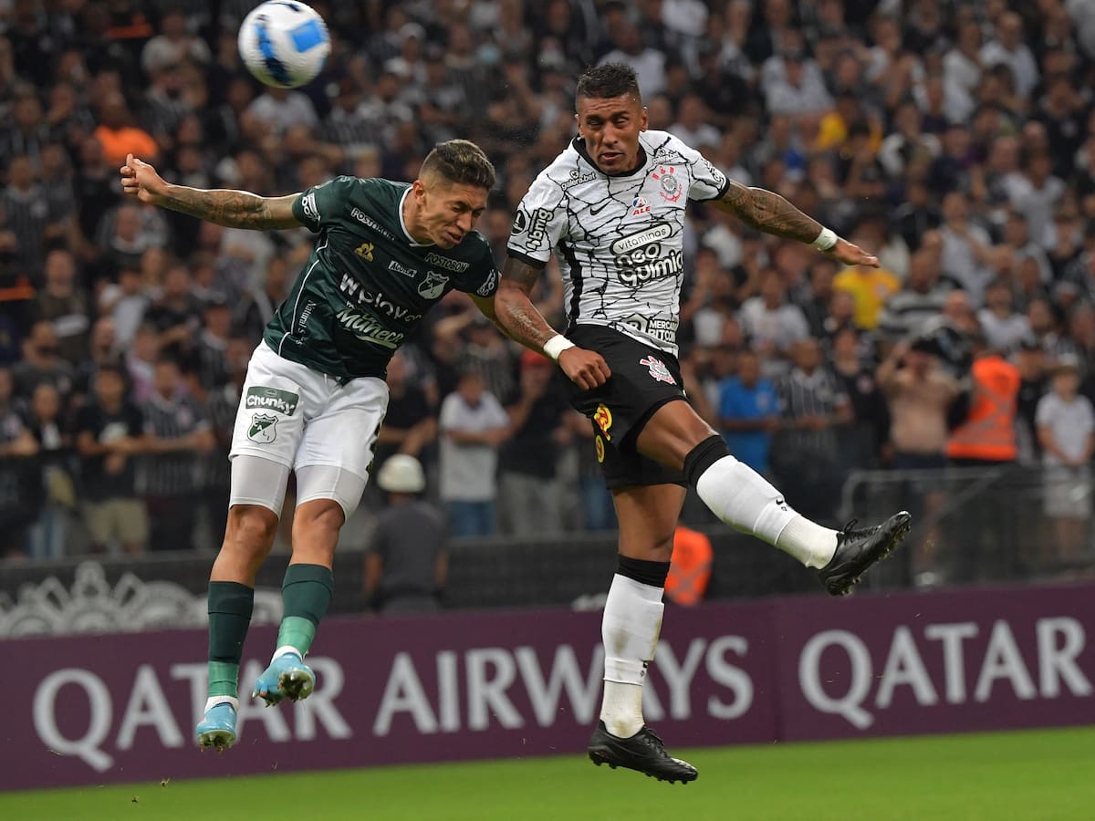 Deportivo Cali perdió 0-1 ante Corinthians con un autogol de Carlos Caldera