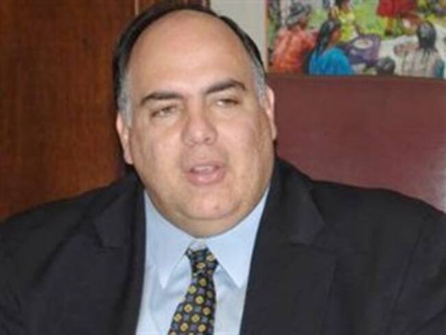 Ricardo Montenegro, designado embajador encargado de Colombia en Venezuela