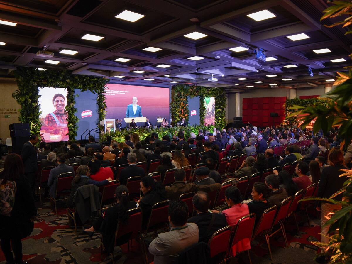 Una nueva mirada al agro: claves y debates en la cumbre ‘El futuro de la Colombia agraria’