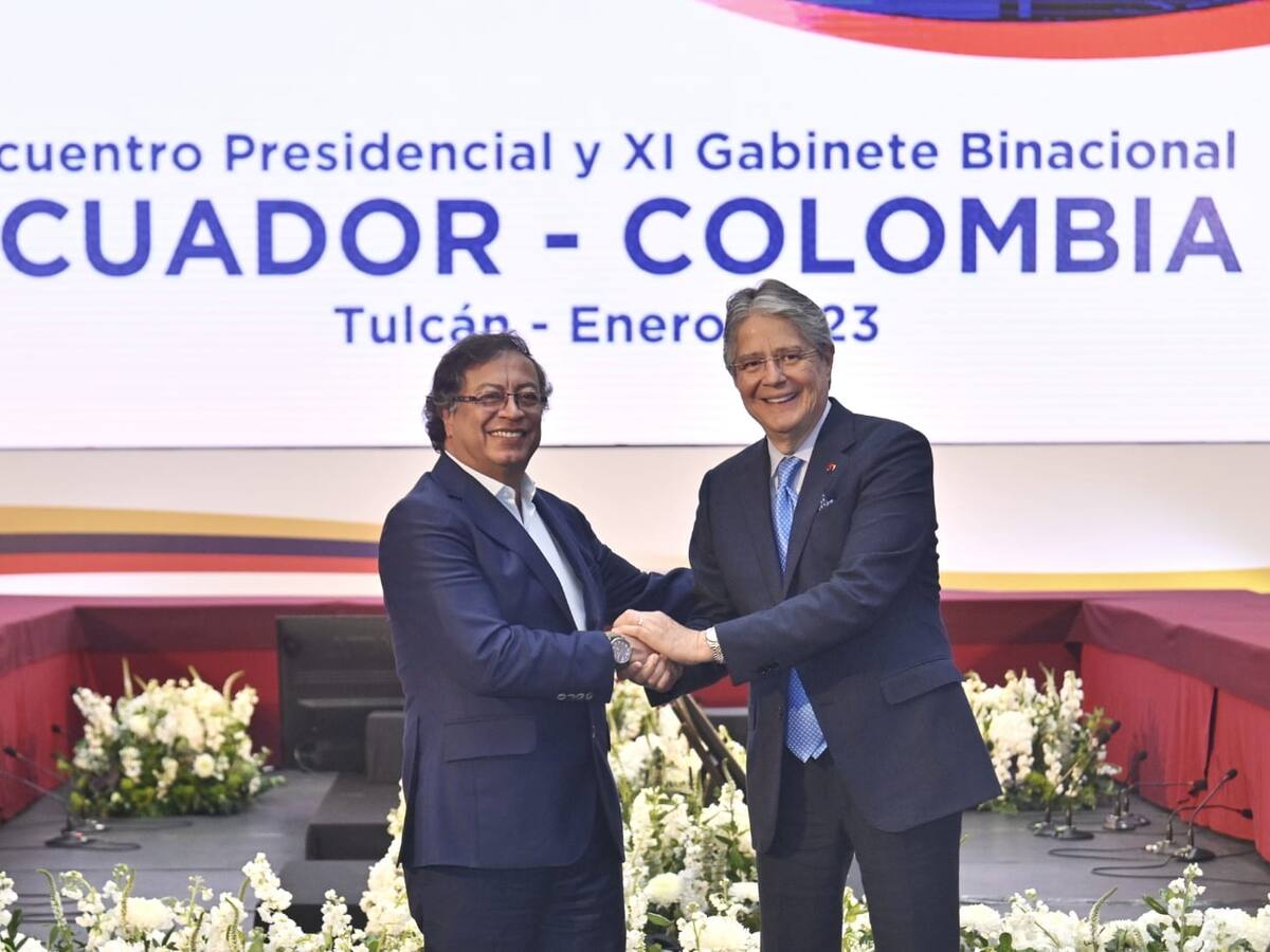 Petro anunció construcción de doble calzada de 4 carriles en frontera con Ecuador