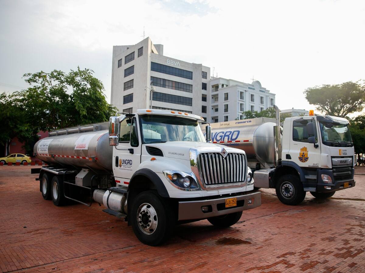 Dos carrotanques de la UNGRD llegan a Santa Marta para distribución de agua potable