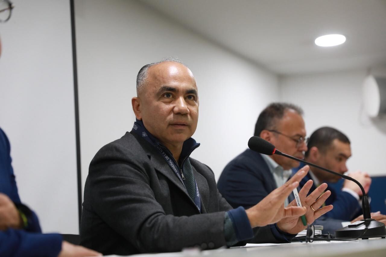 “Hay un tire y afloje entre el Gobierno y la Alcaldía de Bogotá”: procurador sobre modelo de basuras