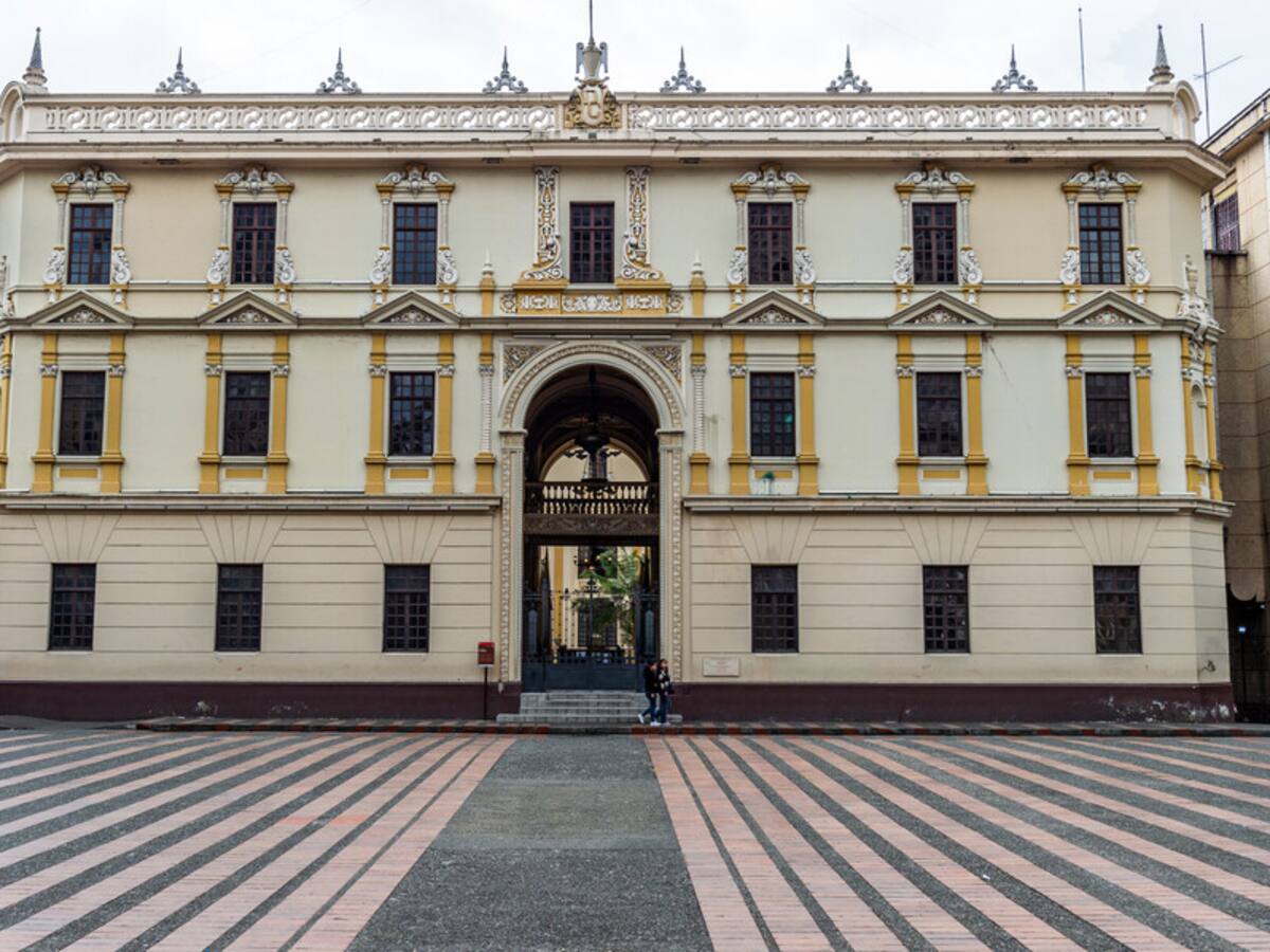 Hubo una falla en materia de seguridad: Gobernación de Caldas por escándalo de fotografías