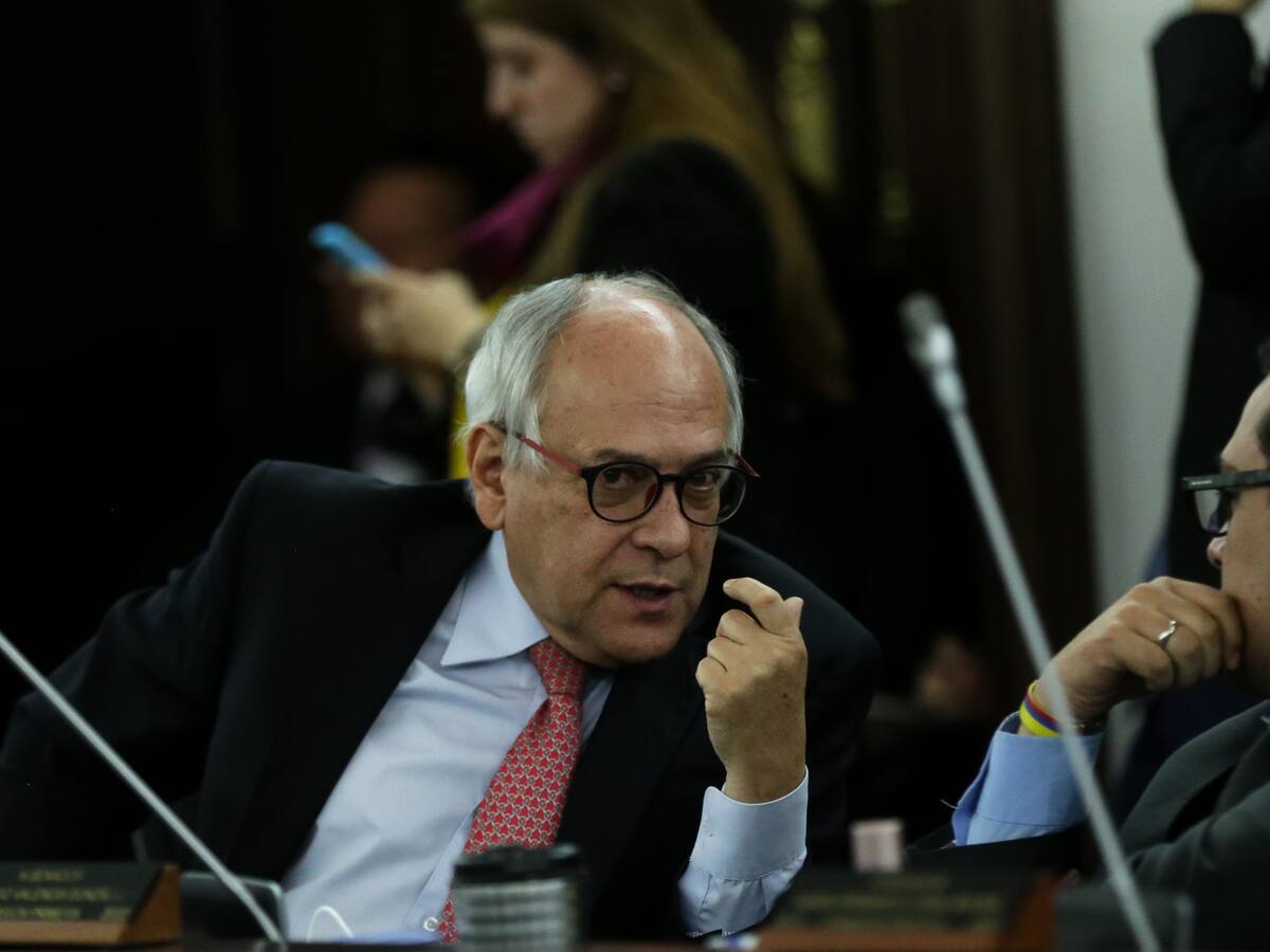 José Obdulio Gaviria encabezaría la lista del Centro Democrático a Asamblea de Antioquia