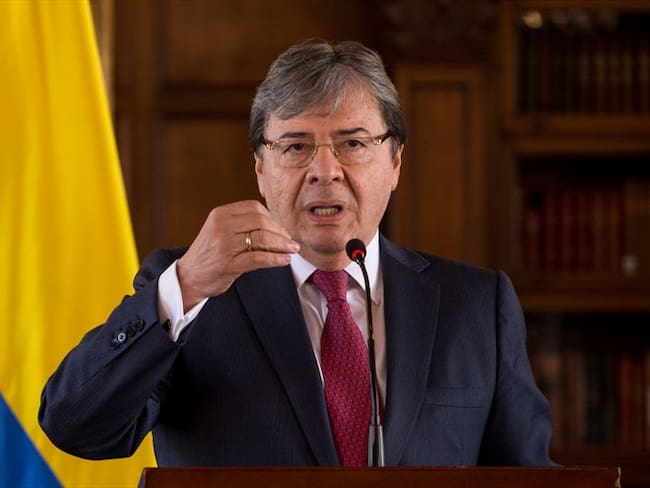Carlos Holmes Trujillo es el nuevo ministro de Defensa