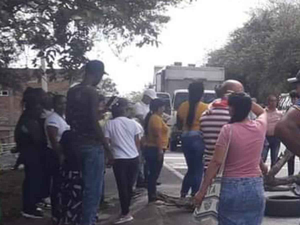 Comunidad desbloqueó la Panamericana después de reclamar por agua en el Cauca