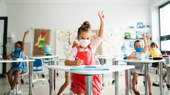 ¿Qué opina del regreso a las aulas desde el 15 de julio en Colombia? #VolverAClasesEs. Foto: Getty Images