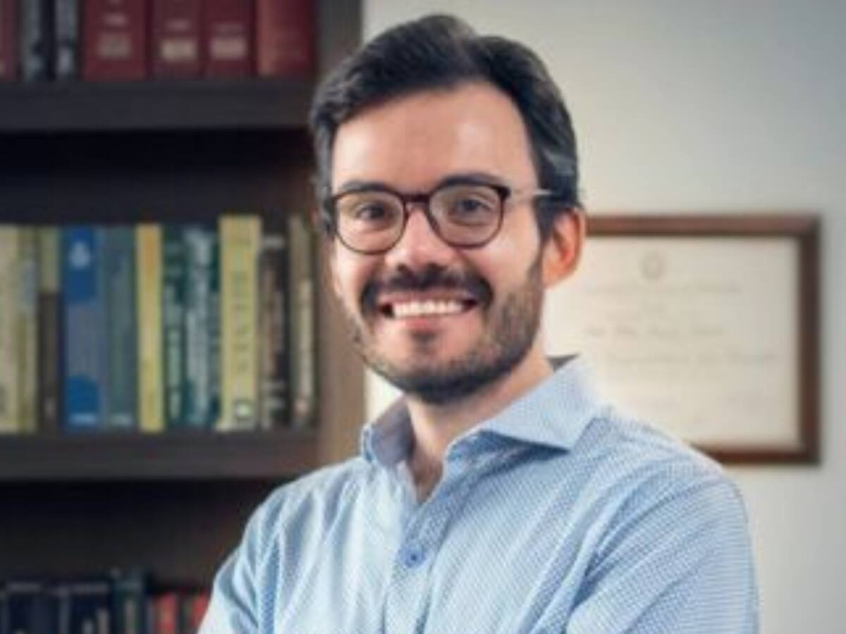 Exalcalde de Bucaramanga golpeó a abogado durante audiencia