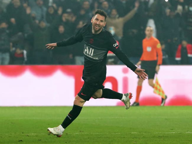 Lionel Messi celebra su gol contra Nantes, Ligue One. Foto: Xavier Laine/Getty Images)