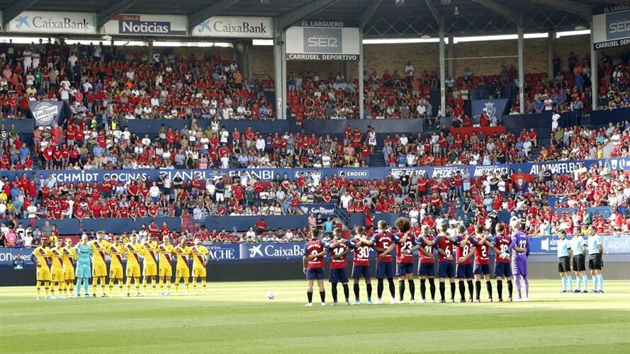 Los goles del partido entre el Barcelona y Osasuna son: Ansu Fati y Arthur, y Roberto Torres marca los dos tantos del equipo navarro.. Foto: Agencia EFE