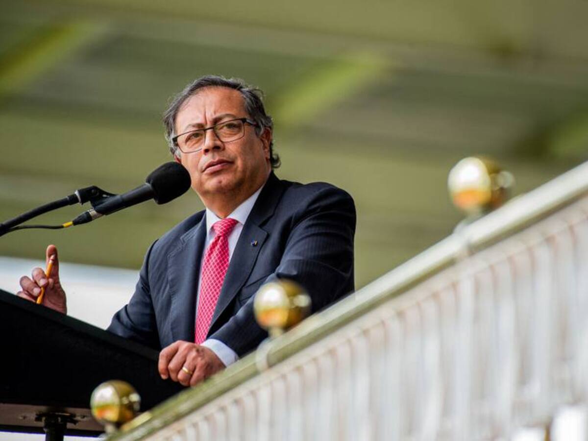 “Que todos los marineros y los indígenas se nieguen a llevar carbón a Israel”: Petro