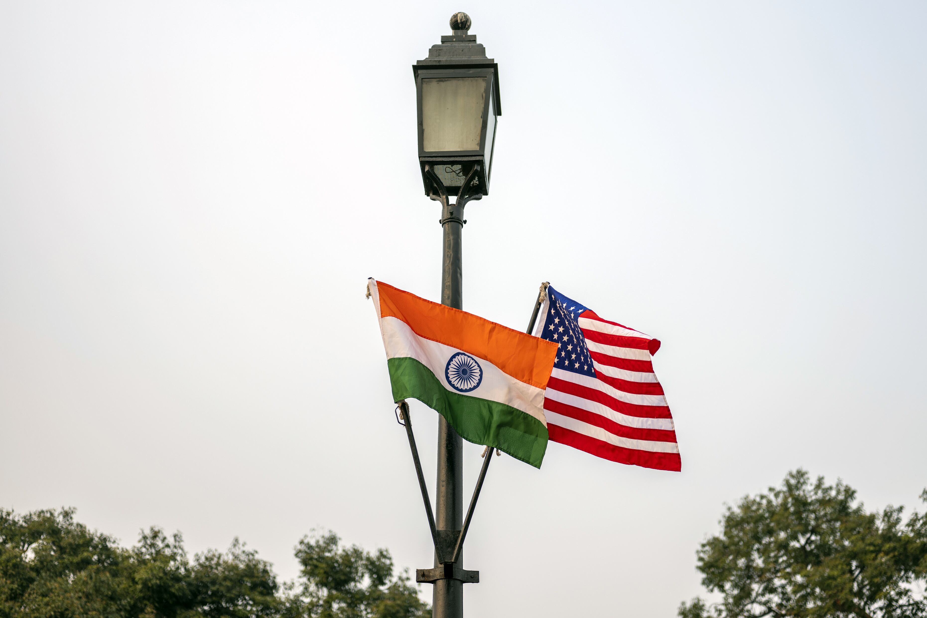 Banderas de Estados Unidos y la India. Foto: GettyImages
