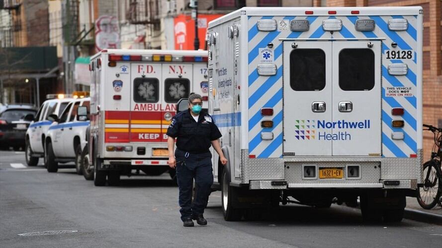 El concejal demócrata Mark Levine mencionó que podía ser una medida utilizada en caso de que aumente la cantidad de muertos en la ciudad.. Foto: Getty Images