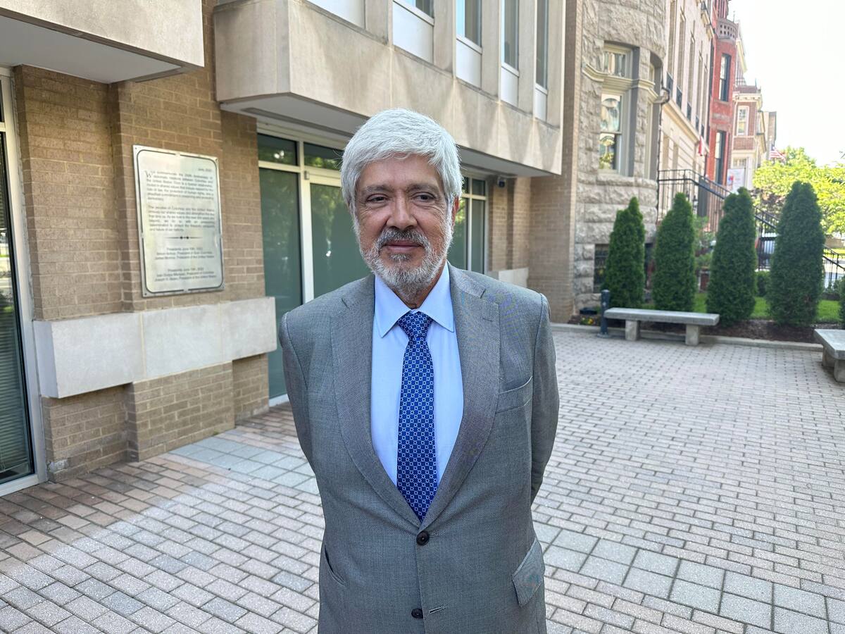 ¿Se despidió el ministro de Comercio, Germán Umaña, en el Congreso?