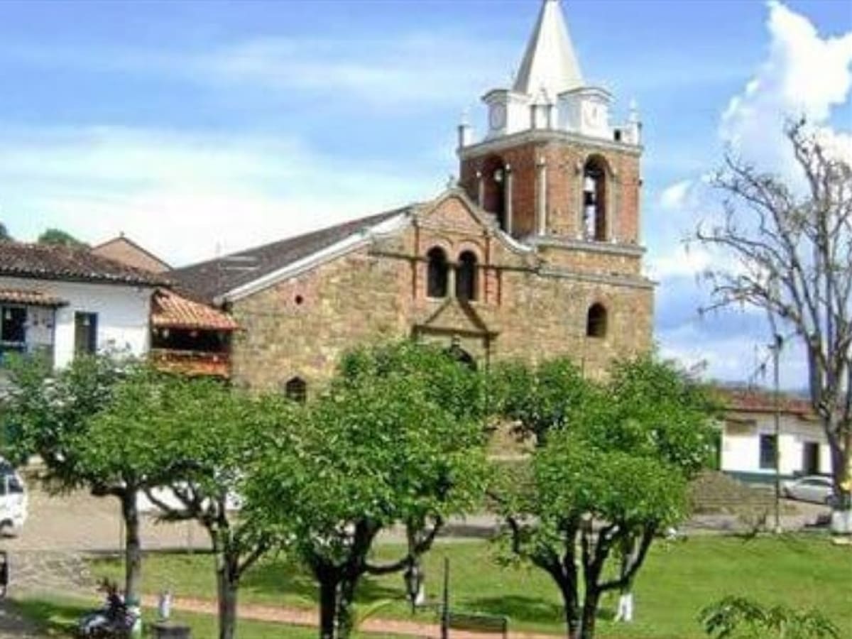 Audios revelarían amenazas a líder por presuntos paramilitares en Carmen de Chucurí