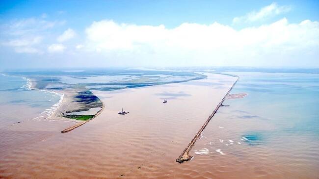 Inician labores de dragado en canal de acceso al Puerto de Barranquilla. Foto: Colprensa