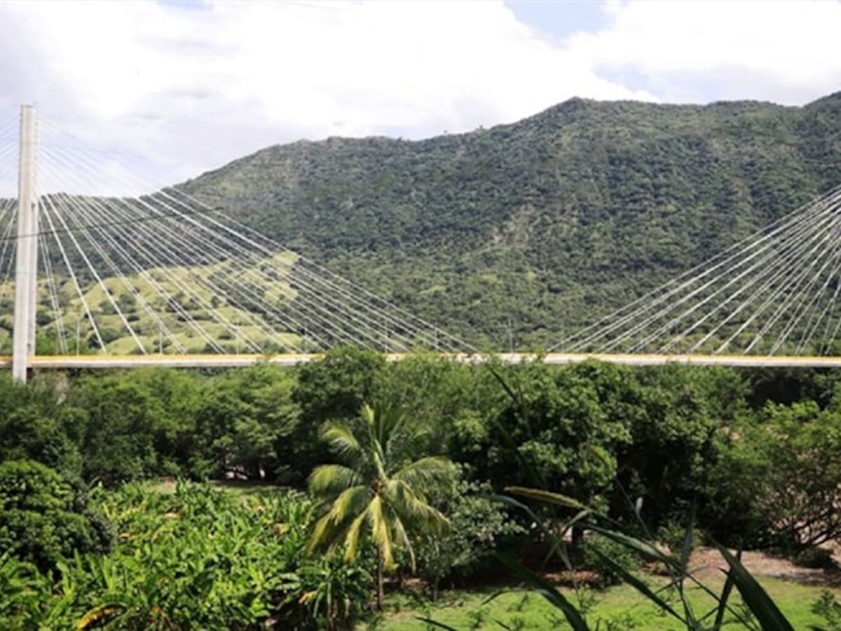 Nuevo Puente de Honda opera con plena normalidad, según Invías
