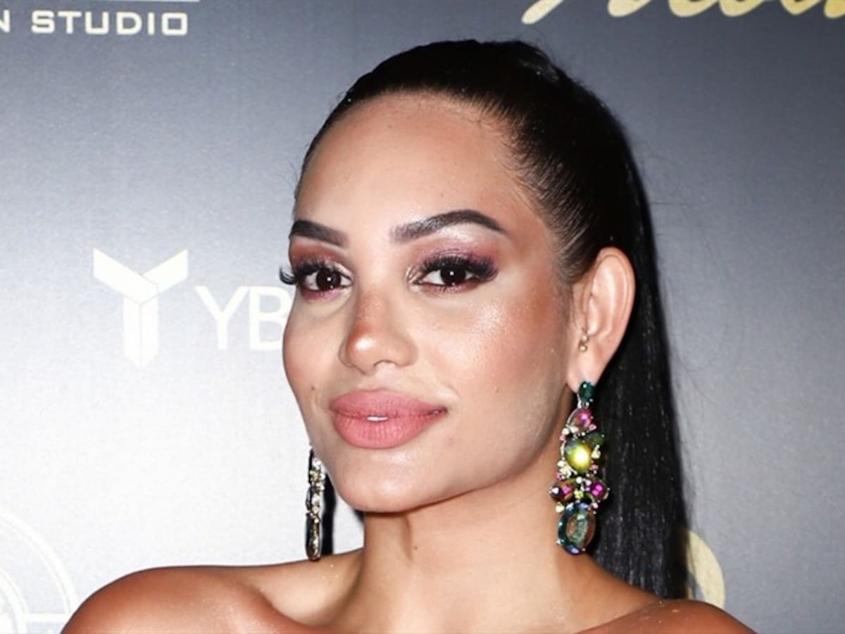 Andrea Valdiri dejó a más a uno "boquiabierto" con su escultural figura posparto