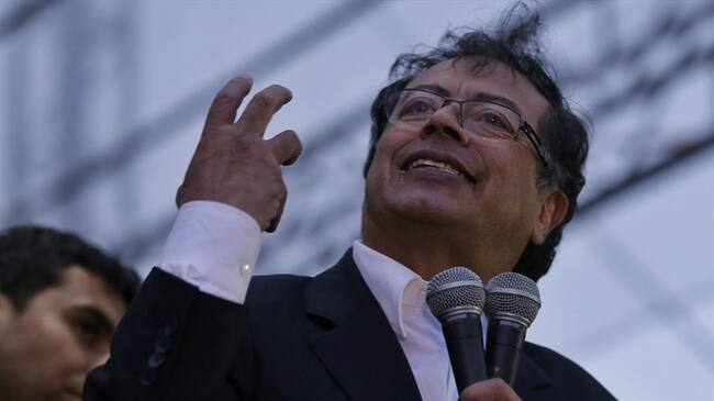 Senador colombiano Gustavo Petro. Foto: Colprensa - Sofía Toscano