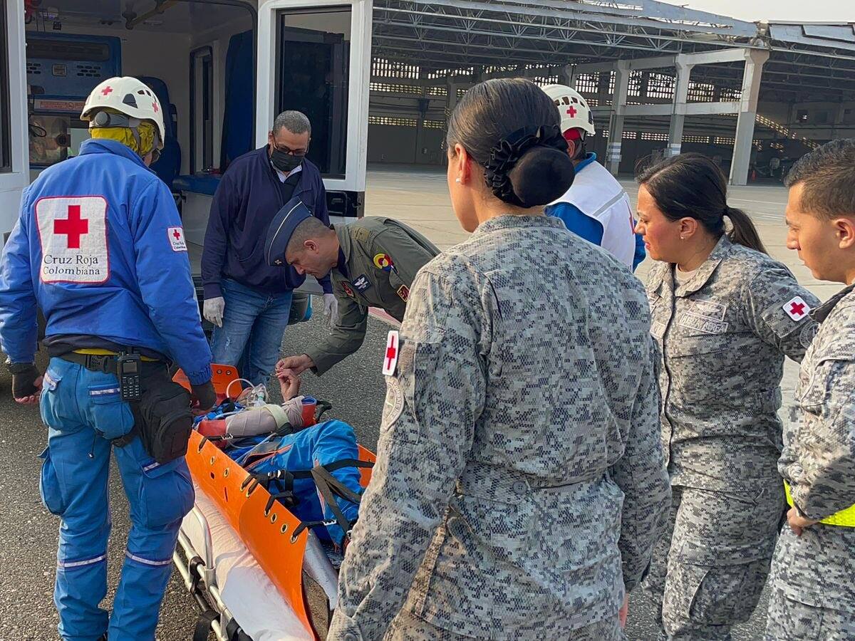 Rescatan a parapentistas accidentados en la Sierra Nevada de Santa Marta